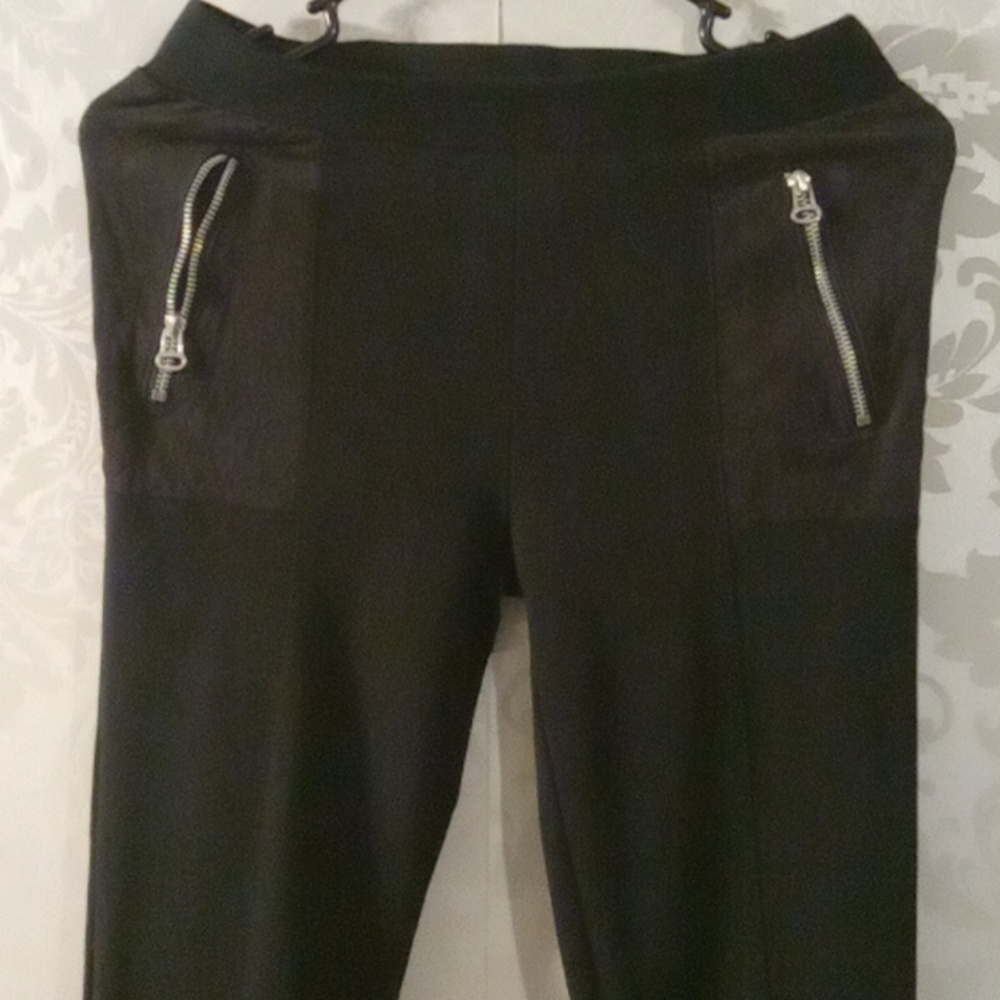H&M Black Textured Leggings with Stretch Fit